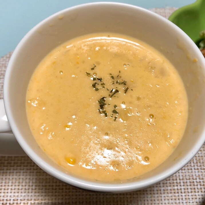 つぶつぶ食感がやみつき＊コーン缶で作るコーンスープ